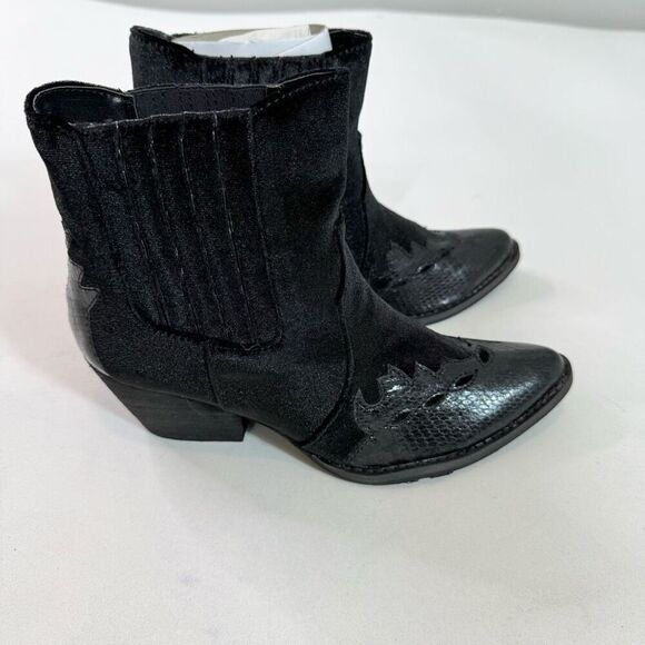 VOLATILE Boots Womens 7 Black Western Sava Velvet Country Festival New Boho - Picture 1 of 10